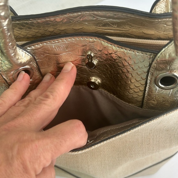 London Fog Gold Metallic Linen Snakeskin Tote Large Bag Purse Preppy Chic Summer - Picture 10 of 14